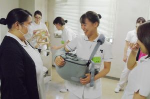 ショルダーブレースの装着研修